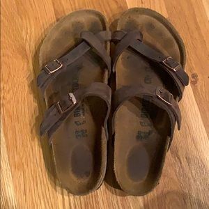 Mayari Birkenstock’s